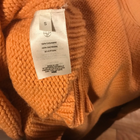 The Row cashmere turtleneck sweater size small - Picture 4 of 7